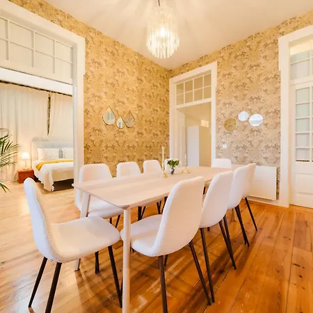 Apartment Stylish 5br In