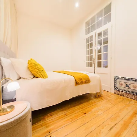 Stylish 5br In