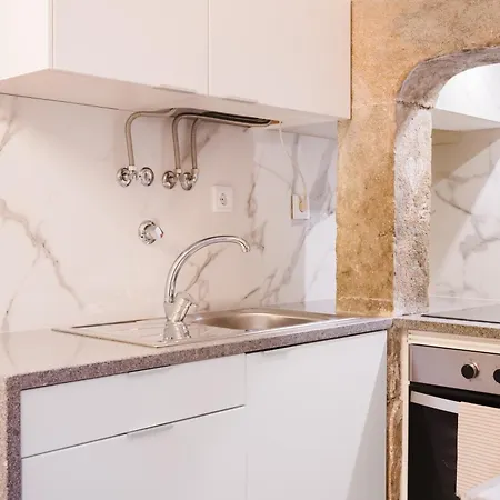 Stylish 5br In *