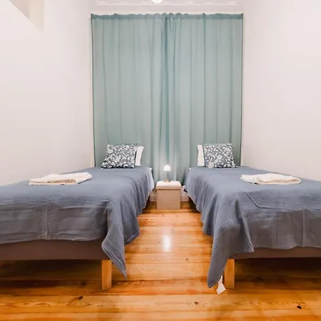 Apartment Stylish 5br In