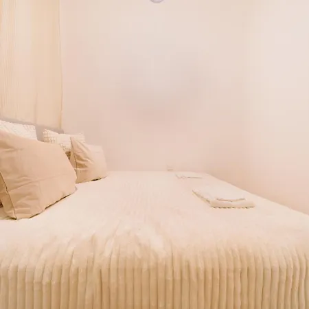 Stylish 5br דירה ליסבון