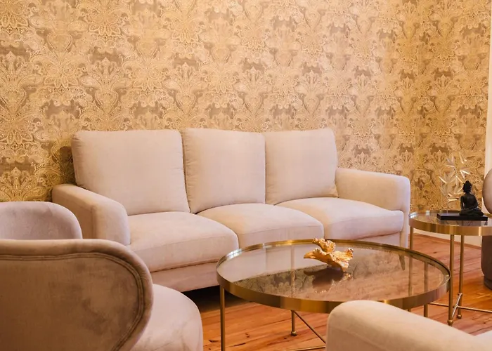 דירה Stylish 5br In ליסבון
