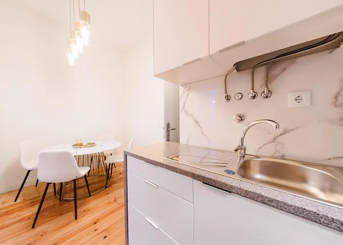 Stylish 5br In דירה