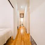 Stylish 5br In Апартаменты