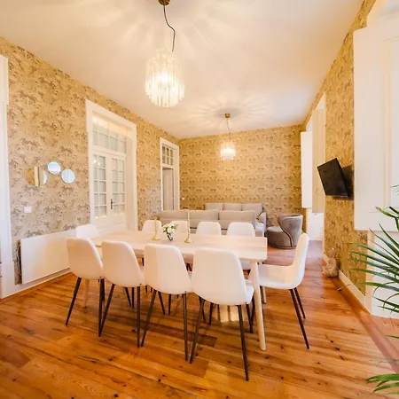 Apartment Stylish 5br In *