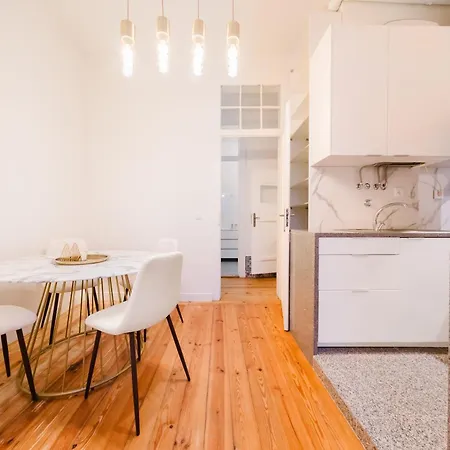 Stylish 5br In Apartment *