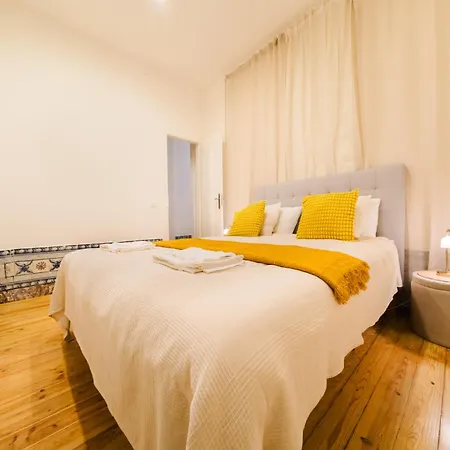 Stylish 5br In * Lisbon